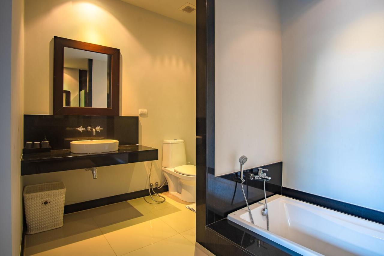 One Bedroom Onyx Villa Nai Harn Экстерьер фото